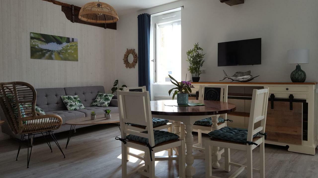 Au Bout Du Port Appartement Guilvinec Buitenkant foto